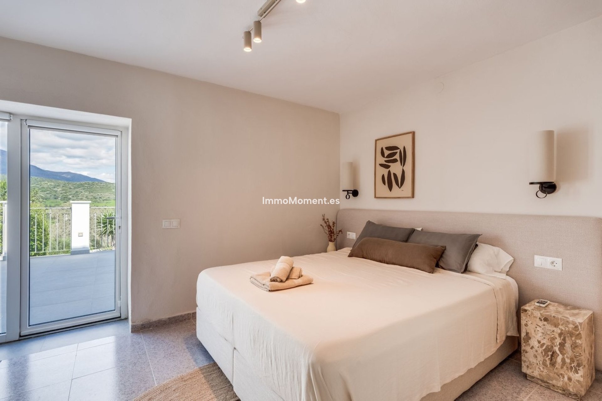 Bestaande woning - Villa - Estepona  - Estepona Centro