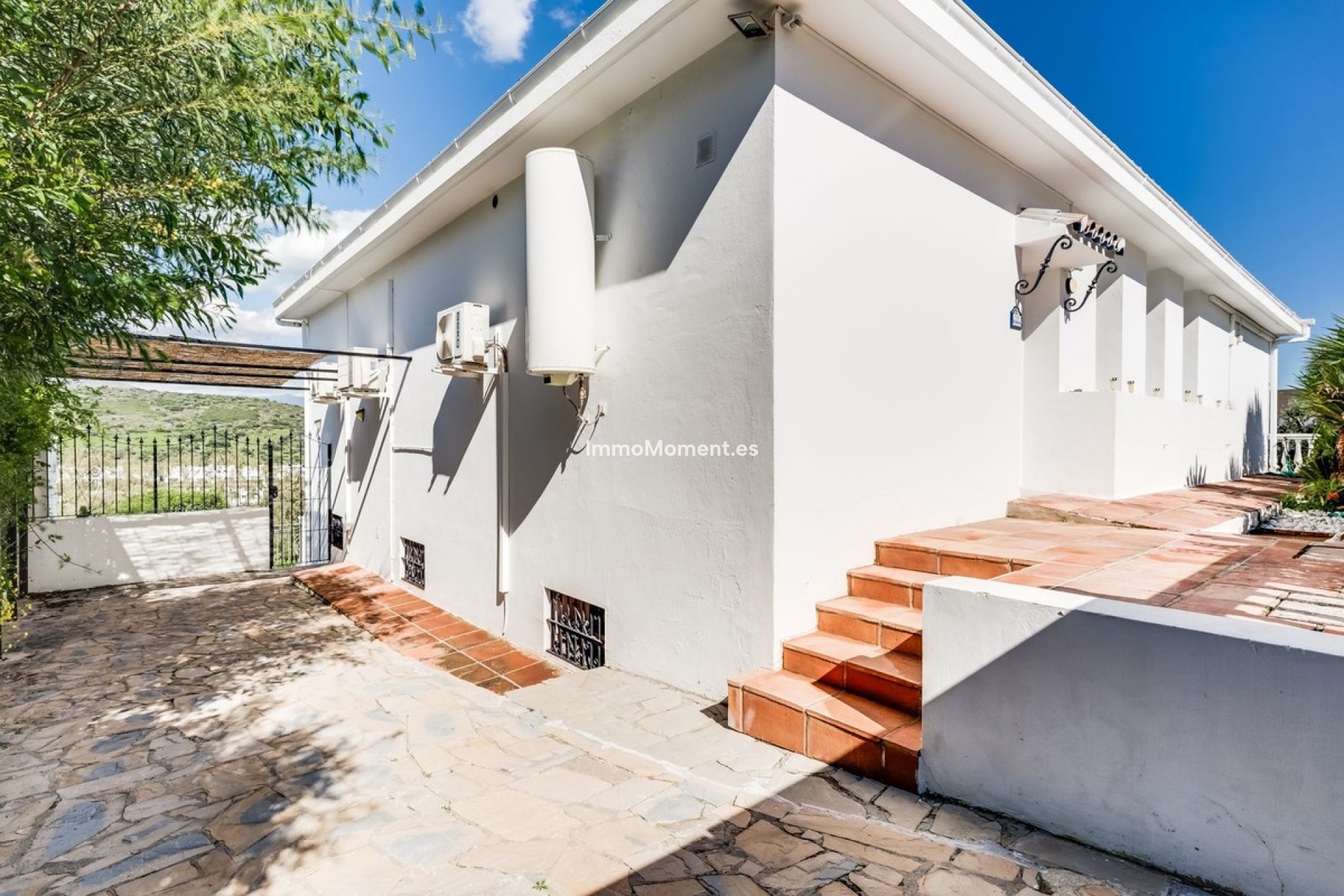 Bestaande woning - Villa - Estepona  - Estepona Centro