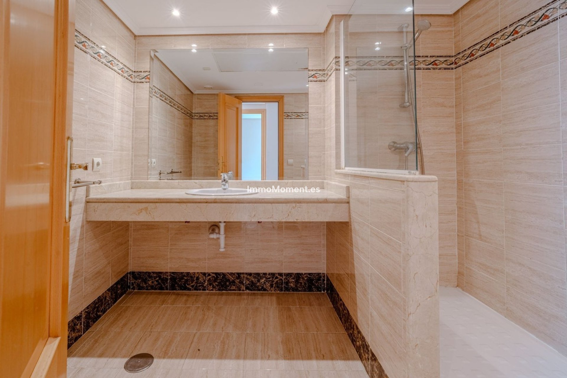 Bestaande woning - Villa - Estepona  - Selwo