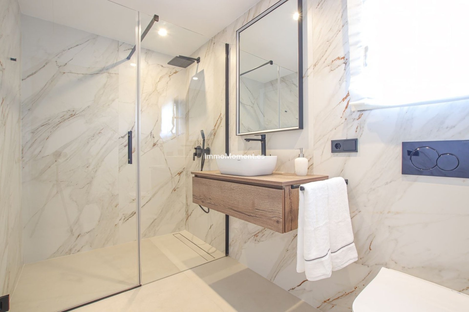 Bestaande woning - Villa - Estepona  - Valle Romano