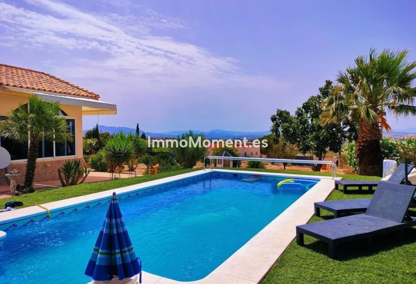 Bestaande woning - Villa - Fortuna - Fortuna Centro