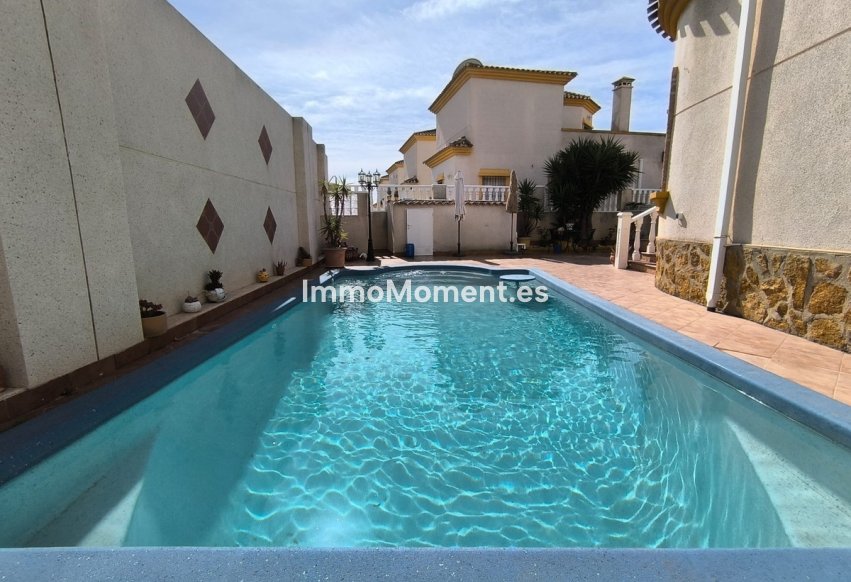 Bestaande woning - Villa - Guardamar del Segura - Urbanización El Raso