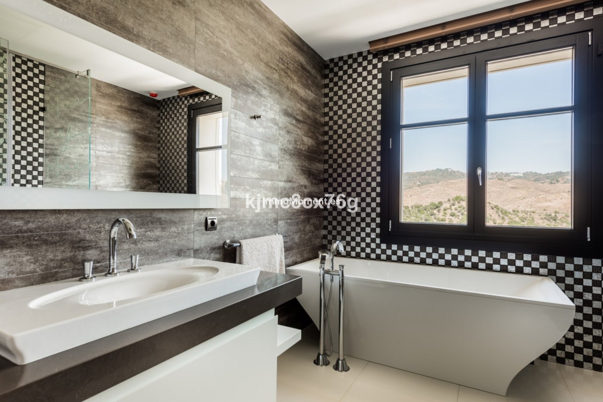 Bestaande woning - Villa - Marbella - Hacienda Las Chapas