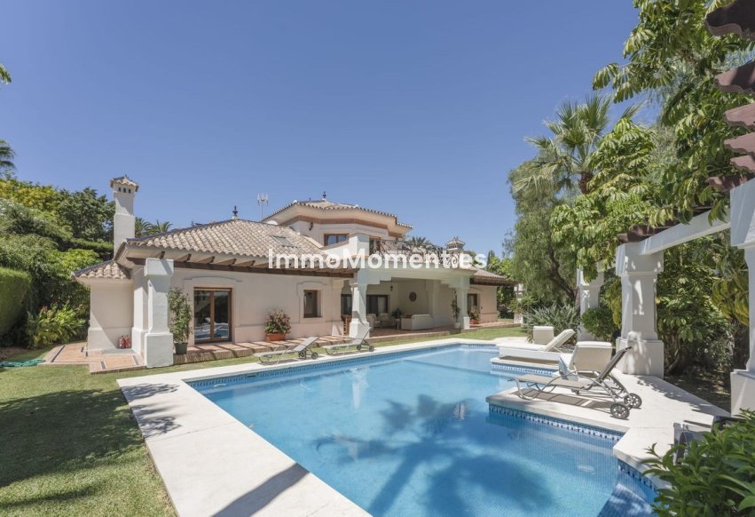 Bestaande woning - Villa - Marbella - Nueva Andalucía