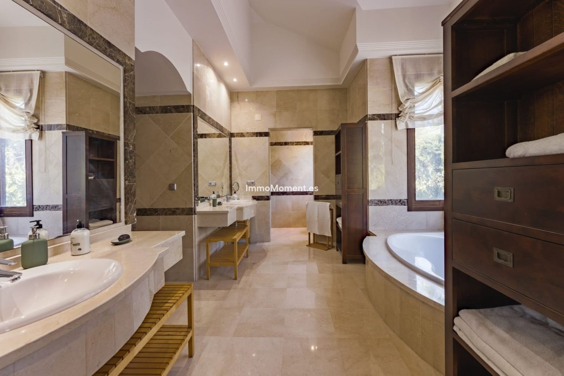 Bestaande woning - Villa - Marbella - Nueva Andalucía