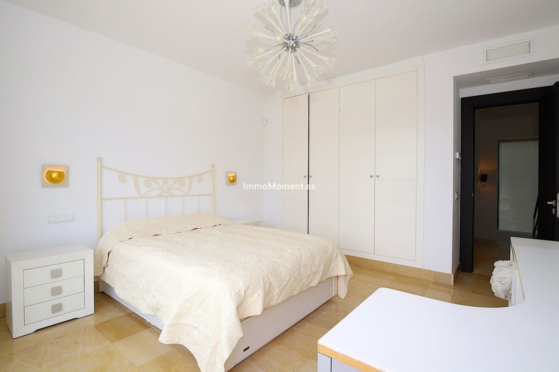 Bestaande woning - Villa - Marbella - Nueva Andalucía