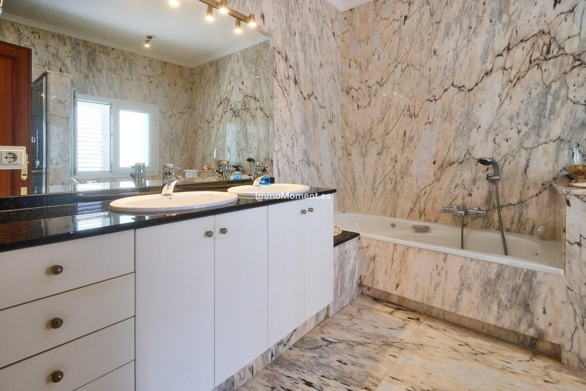 Bestaande woning - Villa - Mijas - Mijas Costa