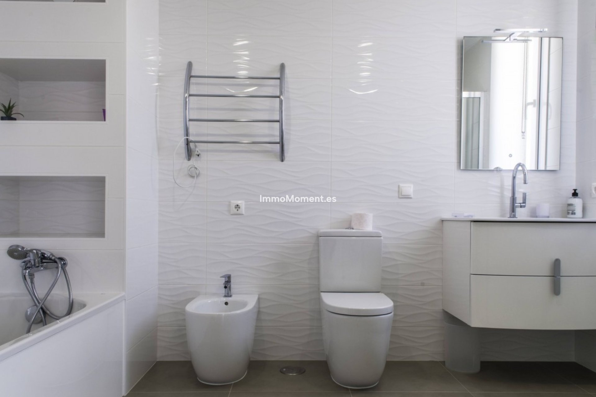 Bestaande woning - Vrijstaande villa - Alfaz del Pi - Albir