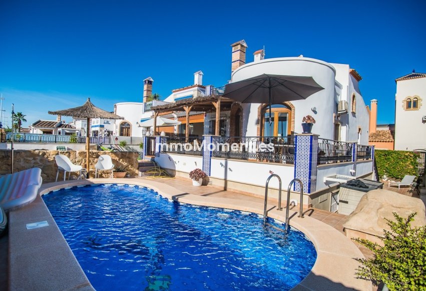 Bestaande woning - Vrijstaande villa - Algorfa - Algorfa Centro