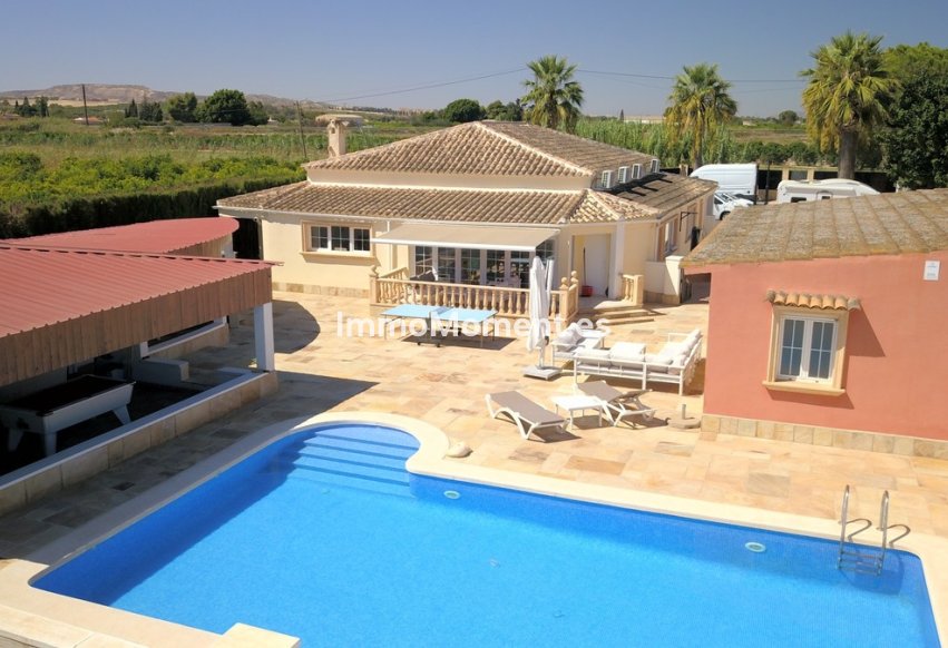 Bestaande woning - Vrijstaande villa - Almoradí - Heredades