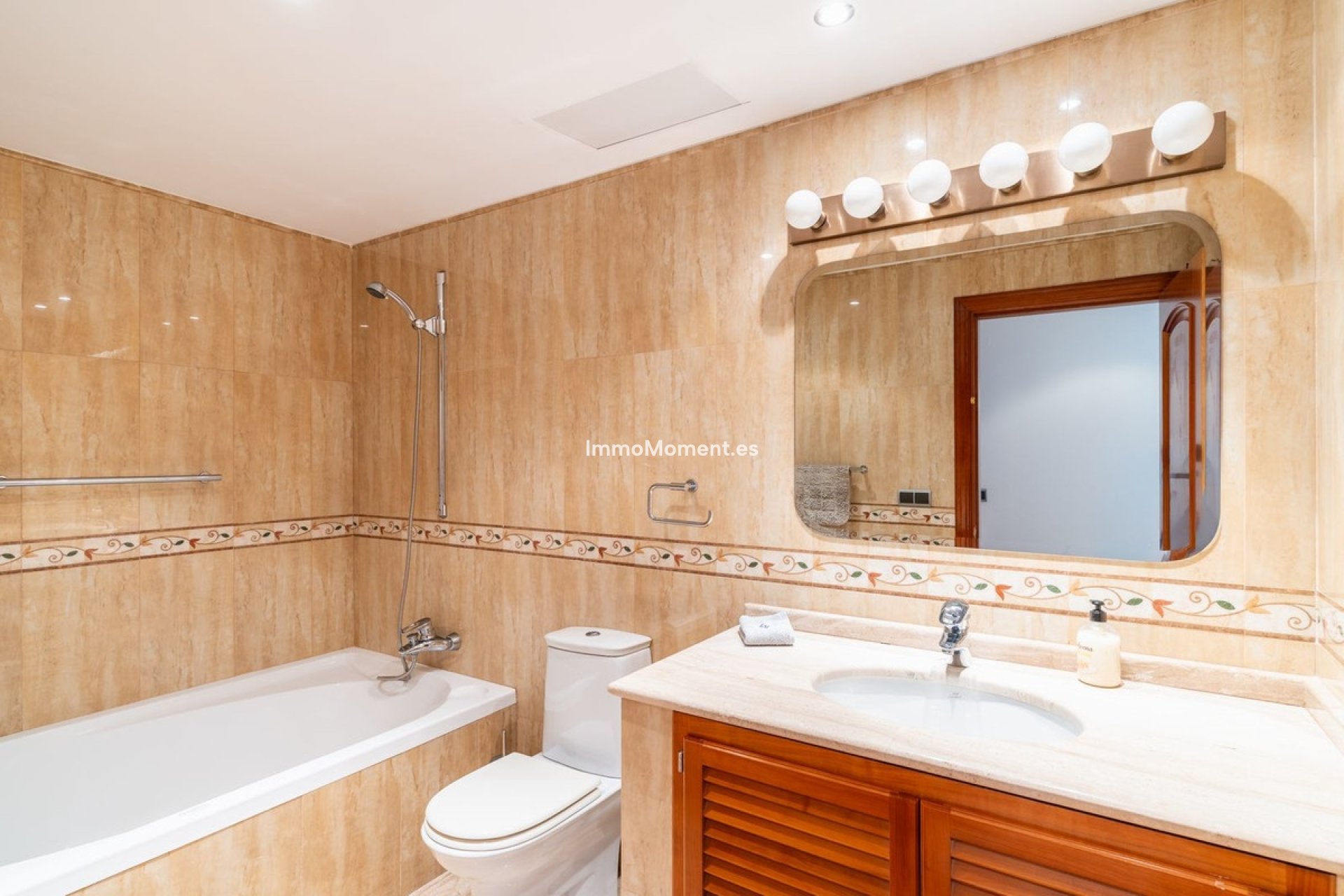 Bestaande woning - Vrijstaande villa - Benahavís - Benahavís Centro