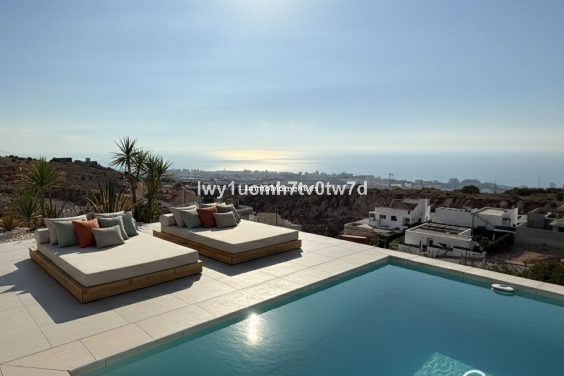 Bestaande woning - Vrijstaande villa - Benalmadena - Benalmadena Centro