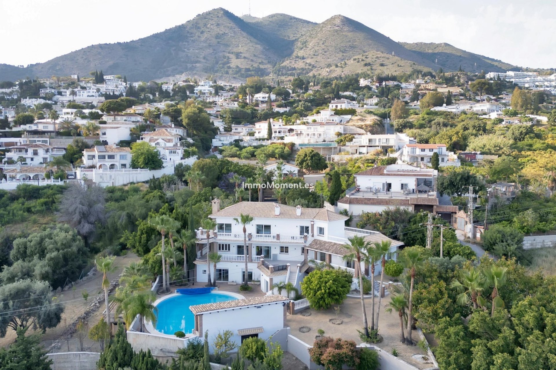 Bestaande woning - Vrijstaande villa - Benalmadena - Benalmadena Centro
