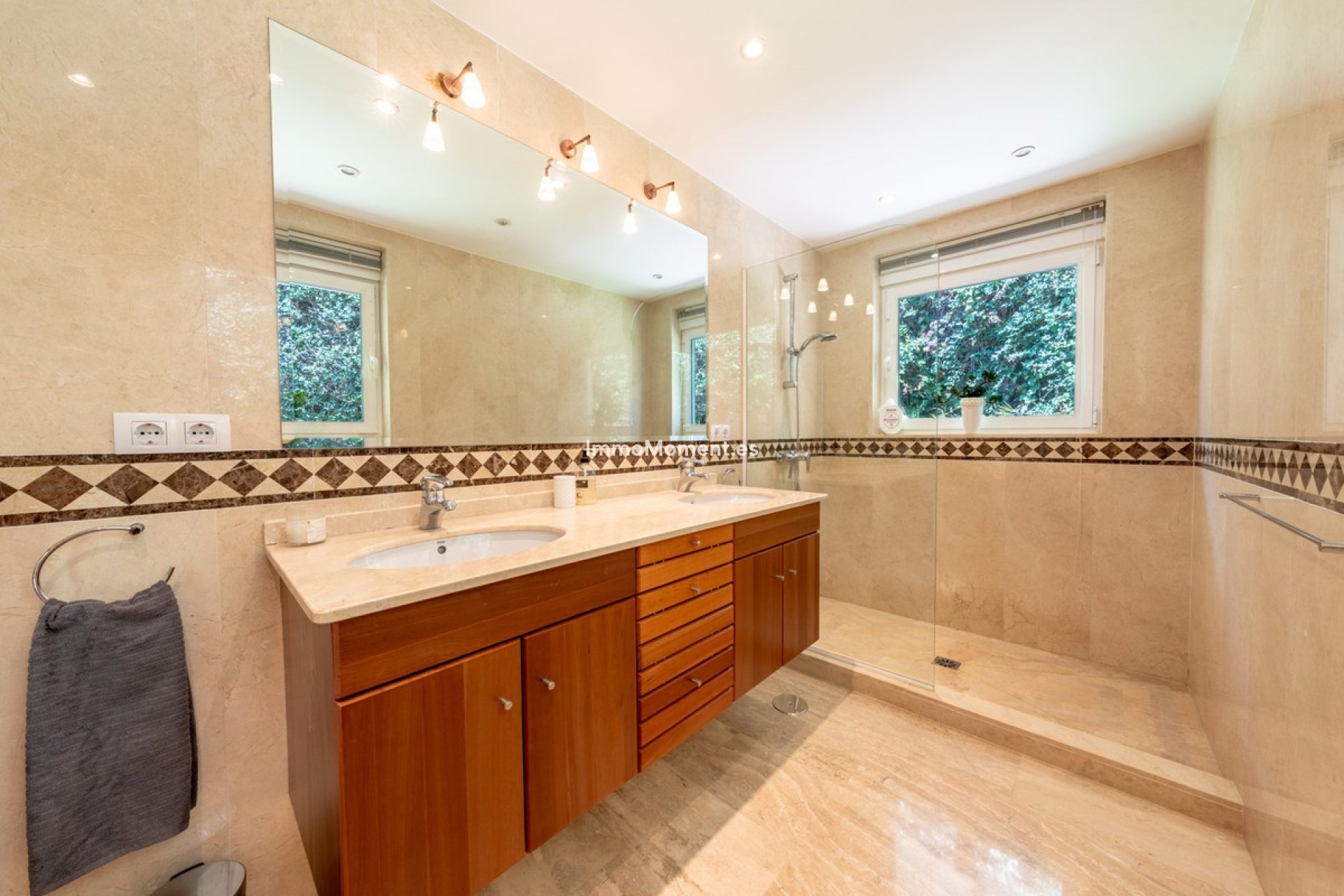 Bestaande woning - Vrijstaande villa - Benalmadena - Benalmadena Centro