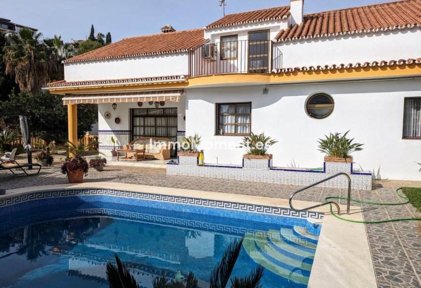 Bestaande woning - Vrijstaande villa - Benalmadena - Benalmadena Centro