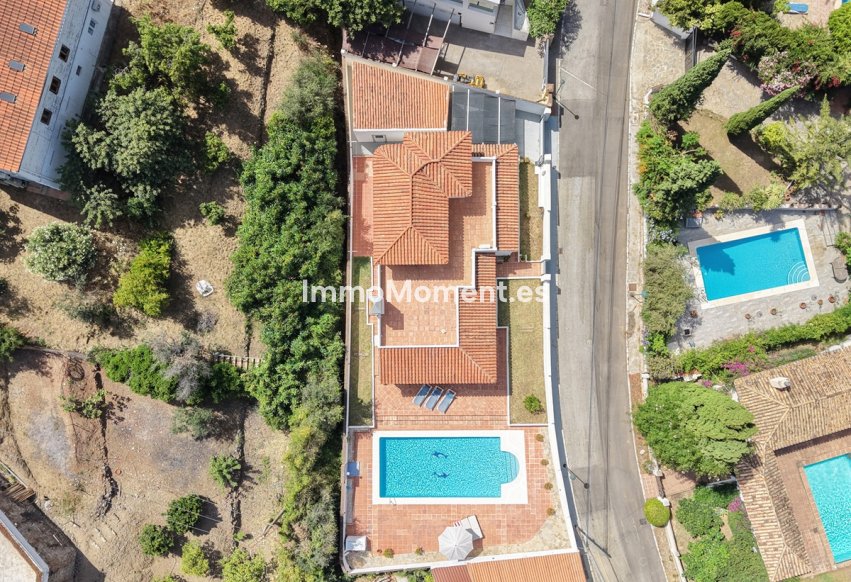Bestaande woning - Vrijstaande villa - Benalmadena - Benalmadena Centro