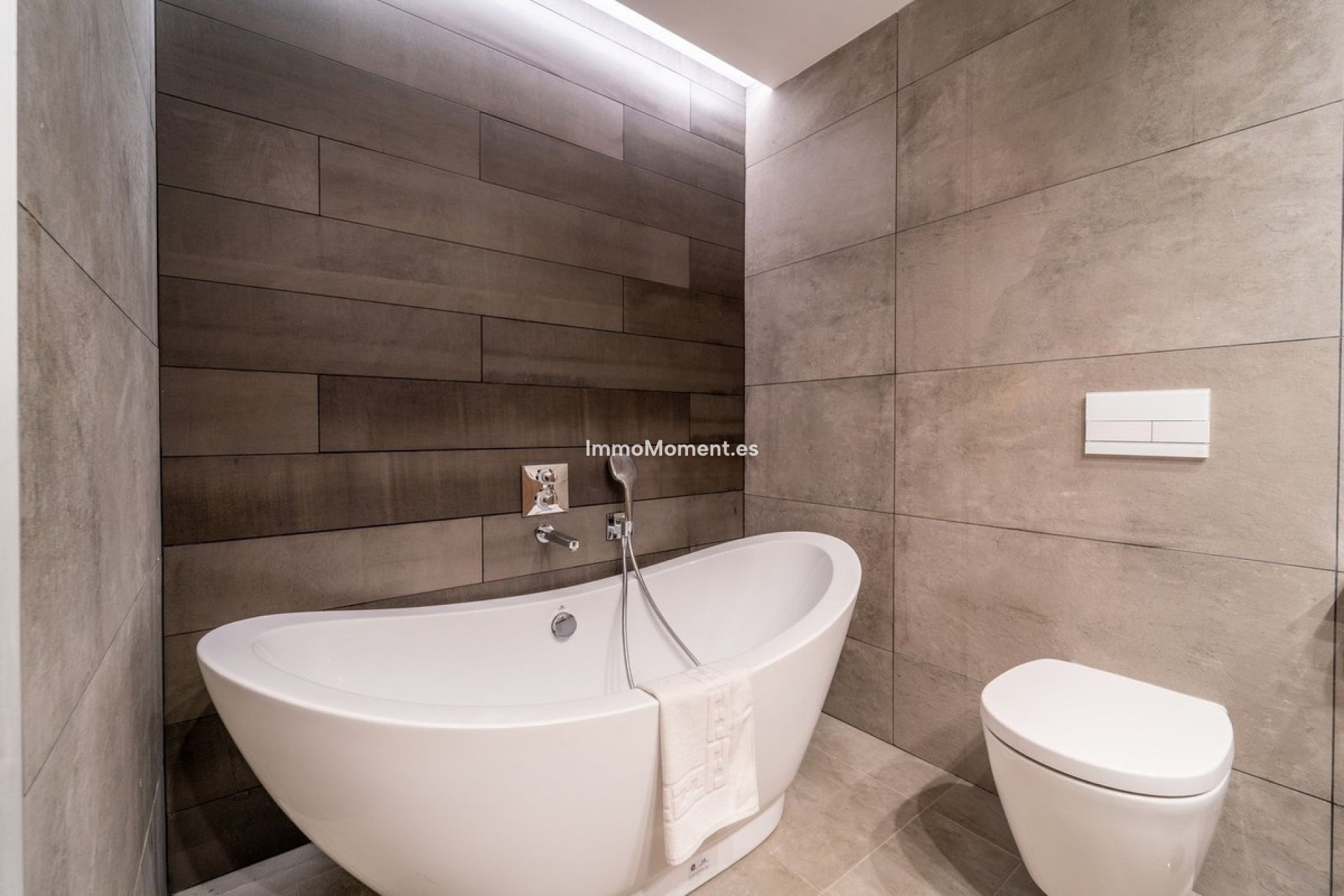 Bestaande woning - Vrijstaande villa - Benalmadena - Benalmadena Costa