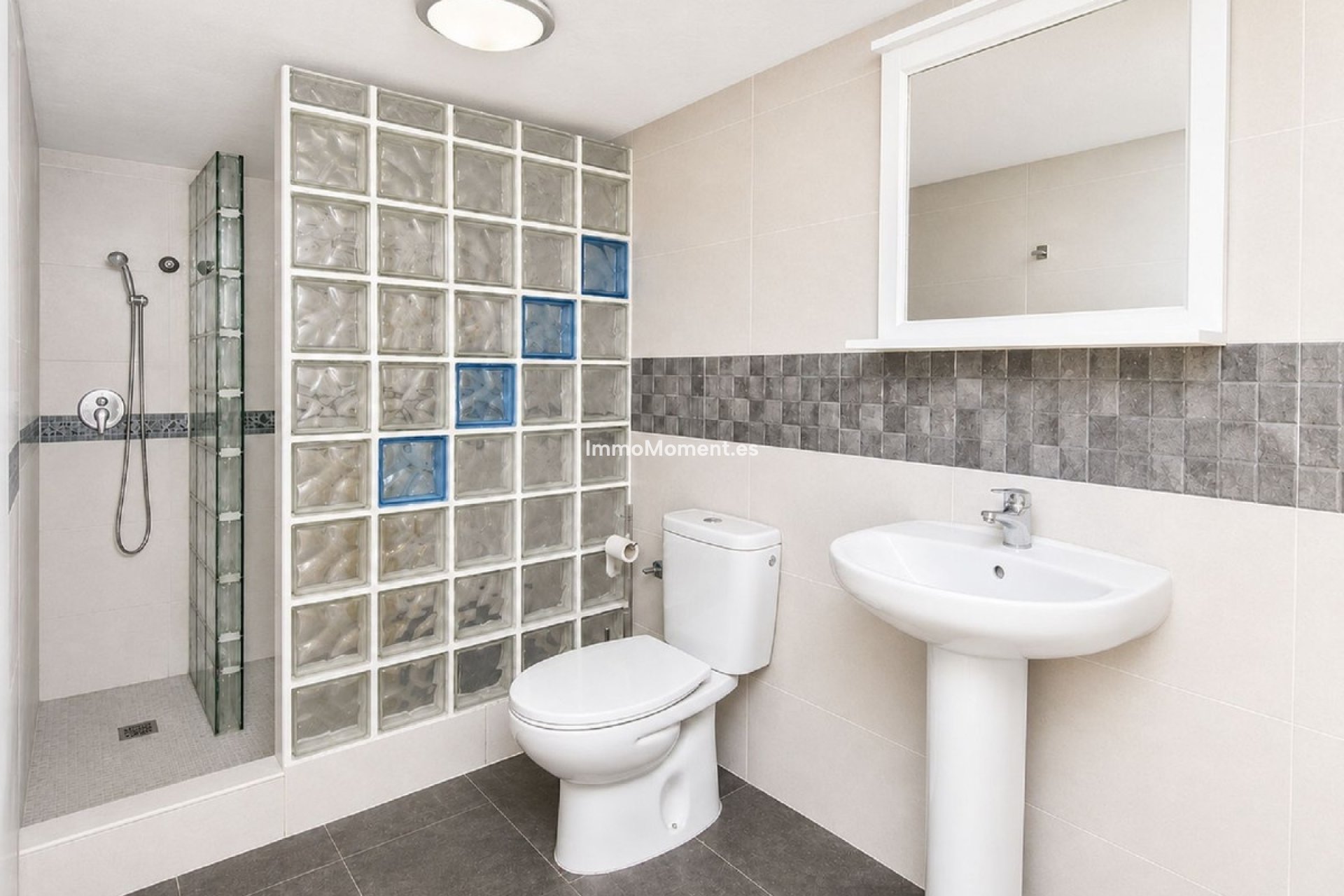 Bestaande woning - Vrijstaande villa - Benalmadena - Benalmadena Pueblo