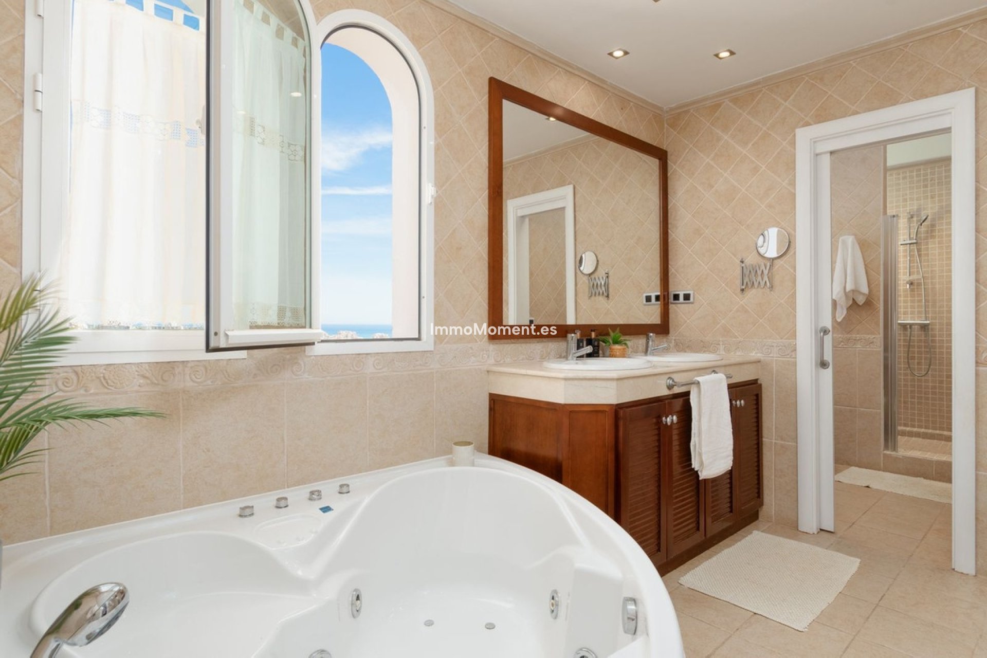 Bestaande woning - Vrijstaande villa - Benalmadena - Torrequebrada