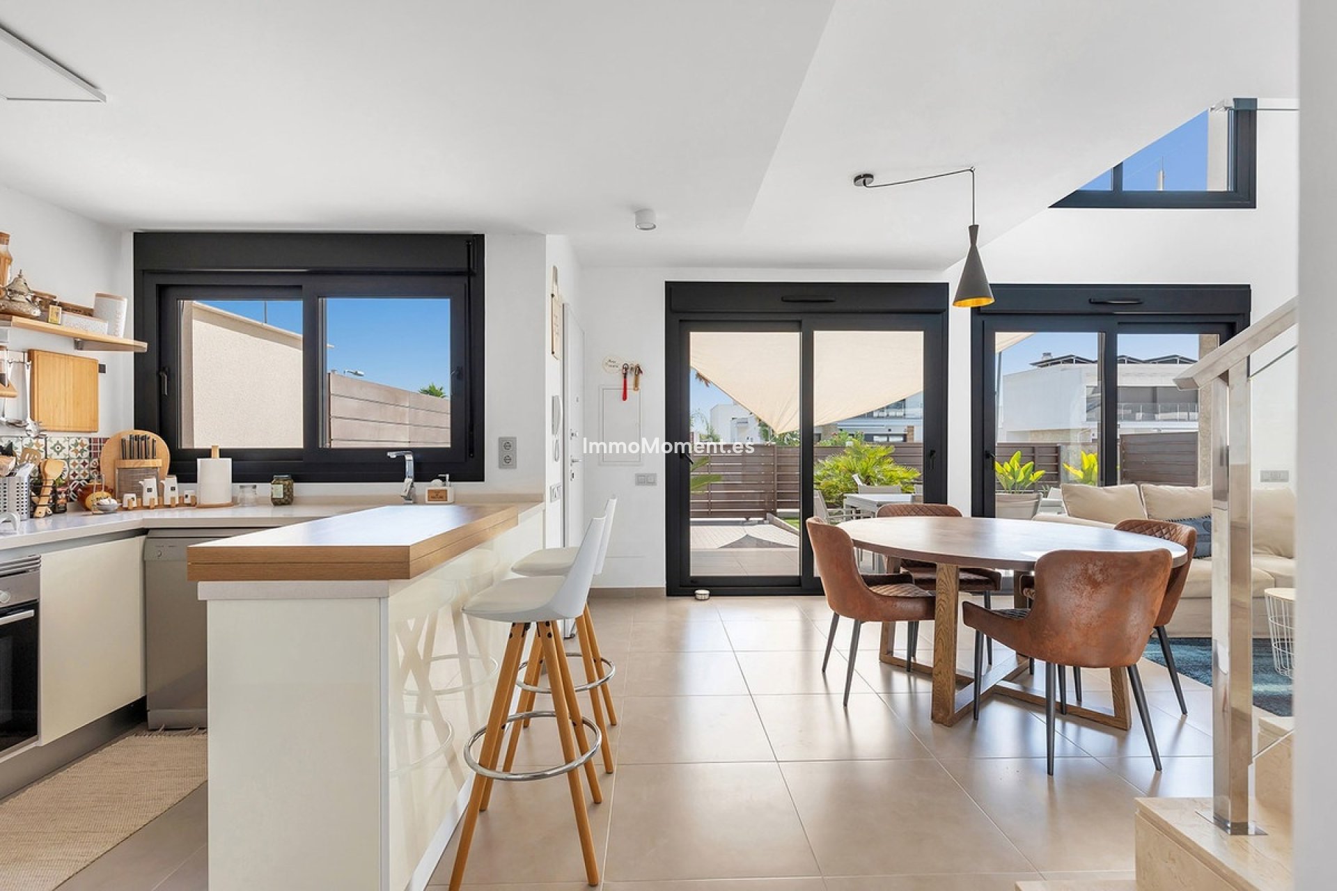 Bestaande woning - Vrijstaande villa - Benidorm - Urb Entre Naranjos