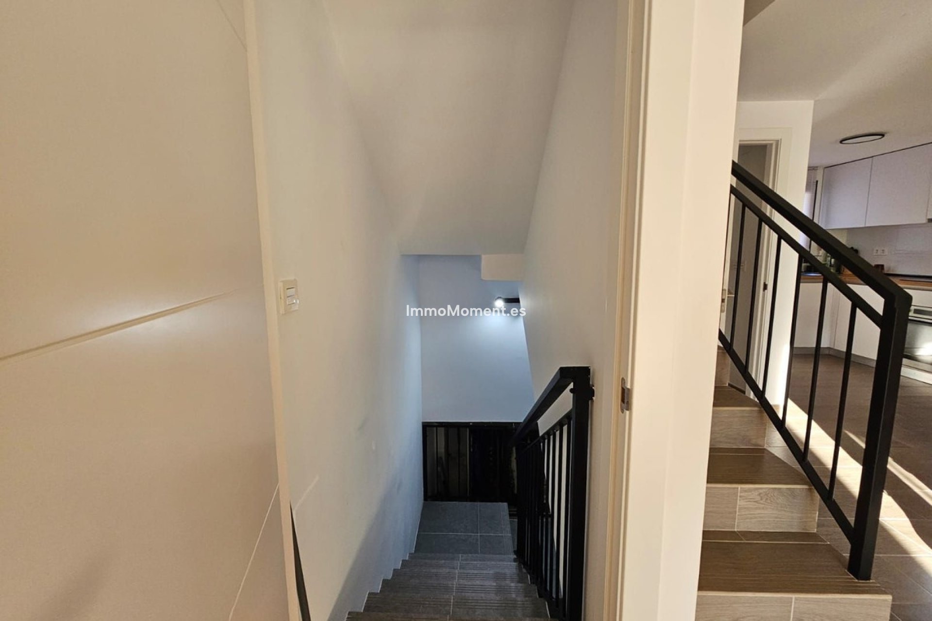 Bestaande woning - Vrijstaande villa - Binnenland  - Alhaurín de la Torre