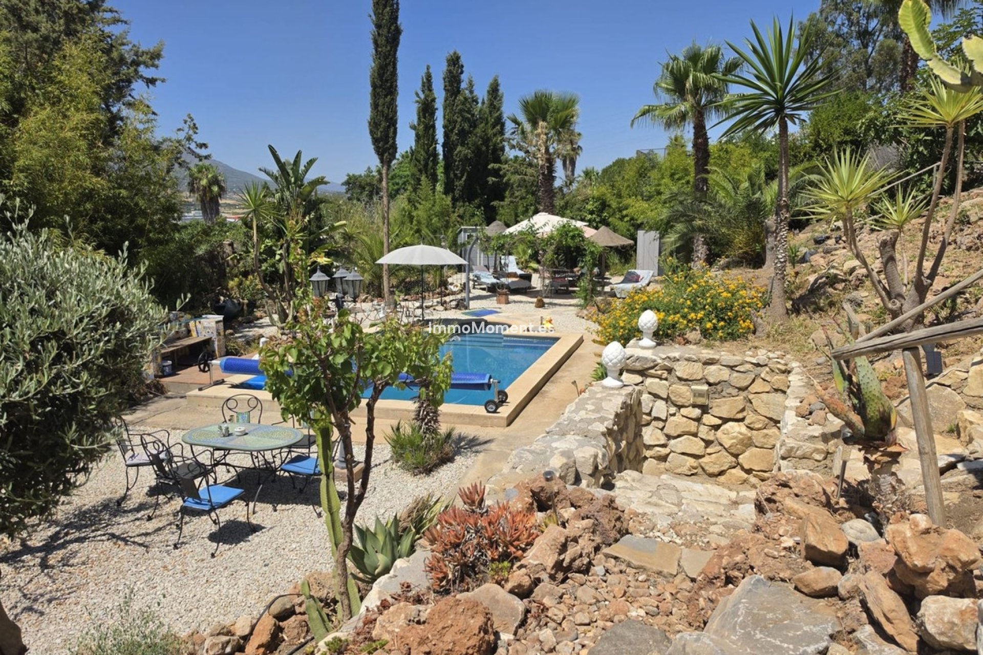 Bestaande woning - Vrijstaande villa - Binnenland  - Alhaurín de la Torre