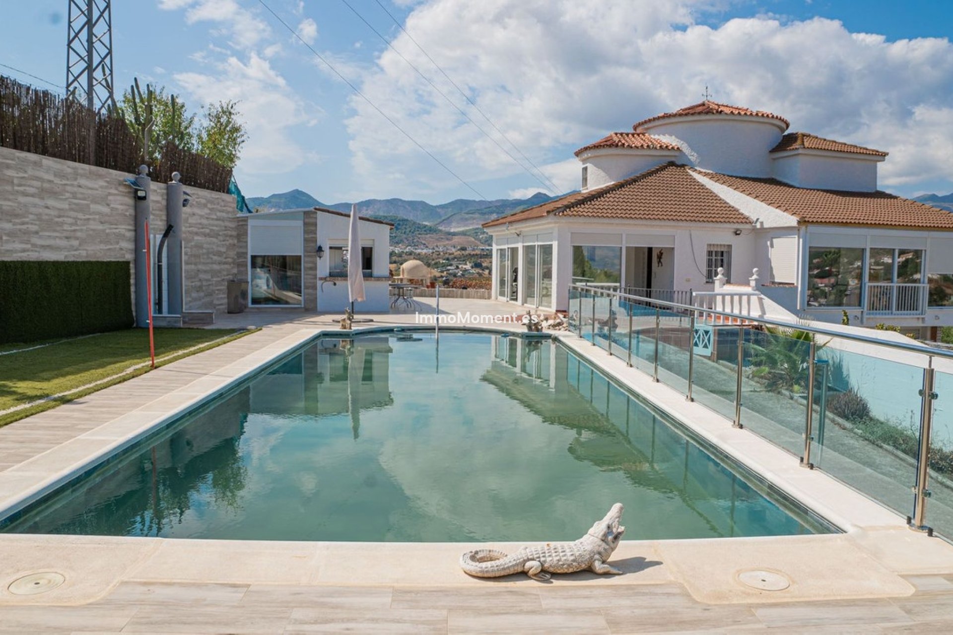 Bestaande woning - Vrijstaande villa - Binnenland  - Alhaurín de la Torre