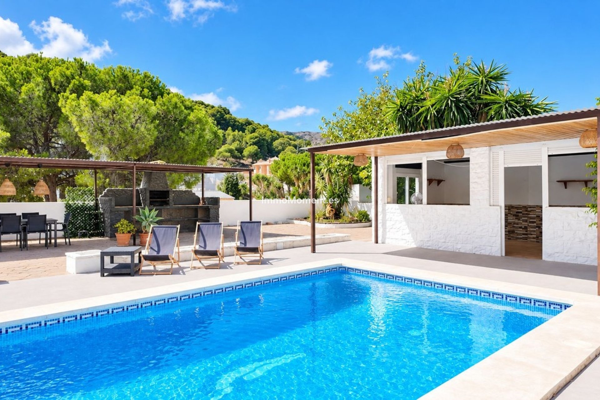 Bestaande woning - Vrijstaande villa - Binnenland  - Alhaurín de la Torre