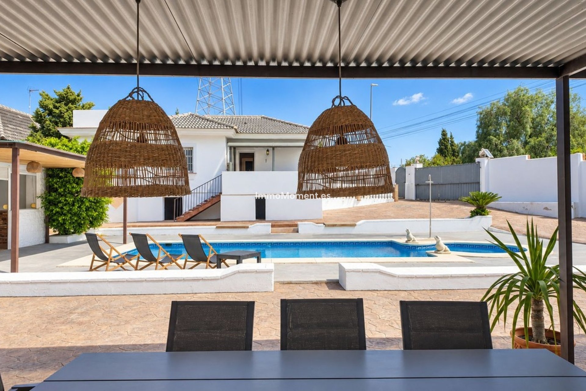 Bestaande woning - Vrijstaande villa - Binnenland  - Alhaurín de la Torre
