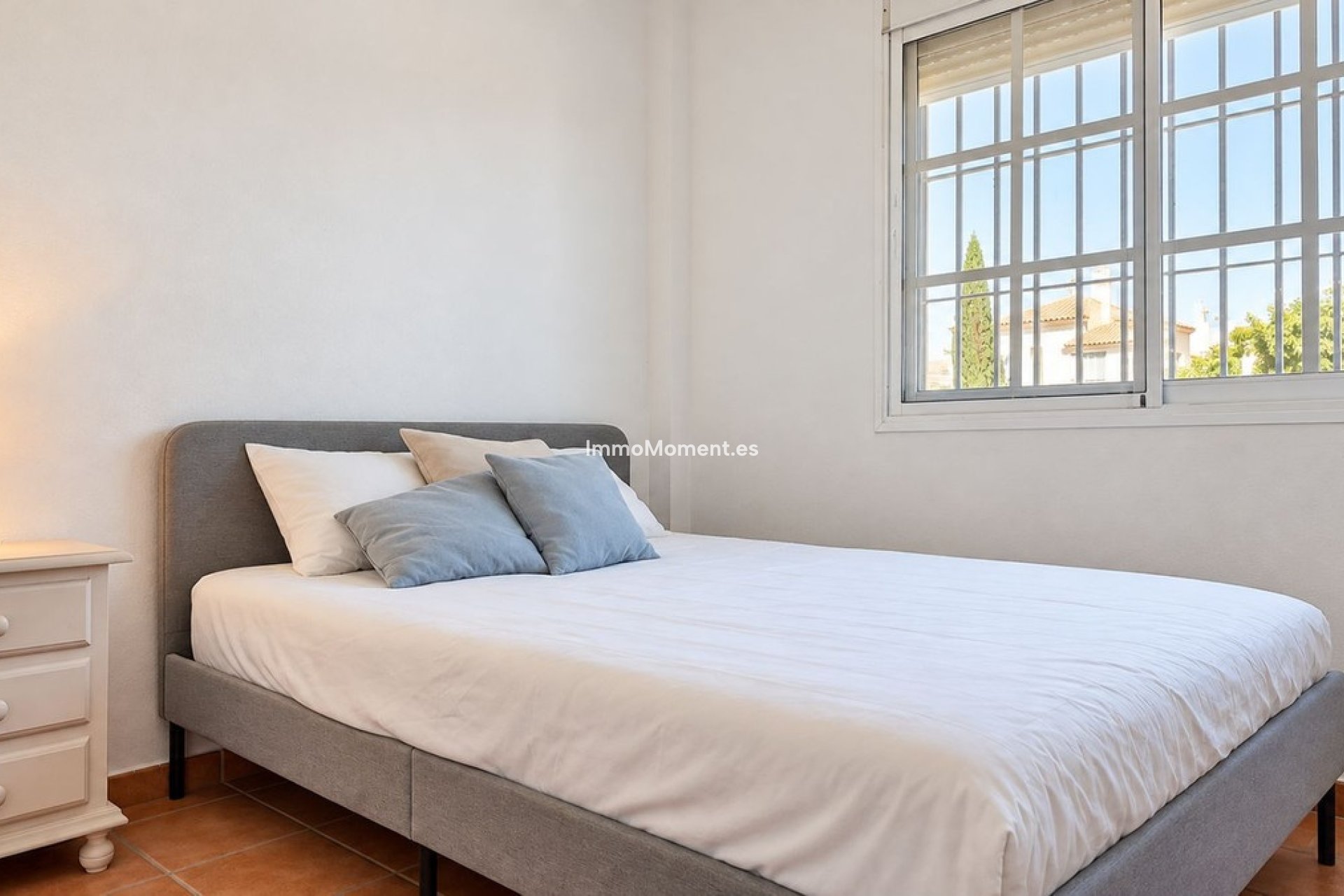 Bestaande woning - Vrijstaande villa - Binnenland  - Alhaurín de la Torre