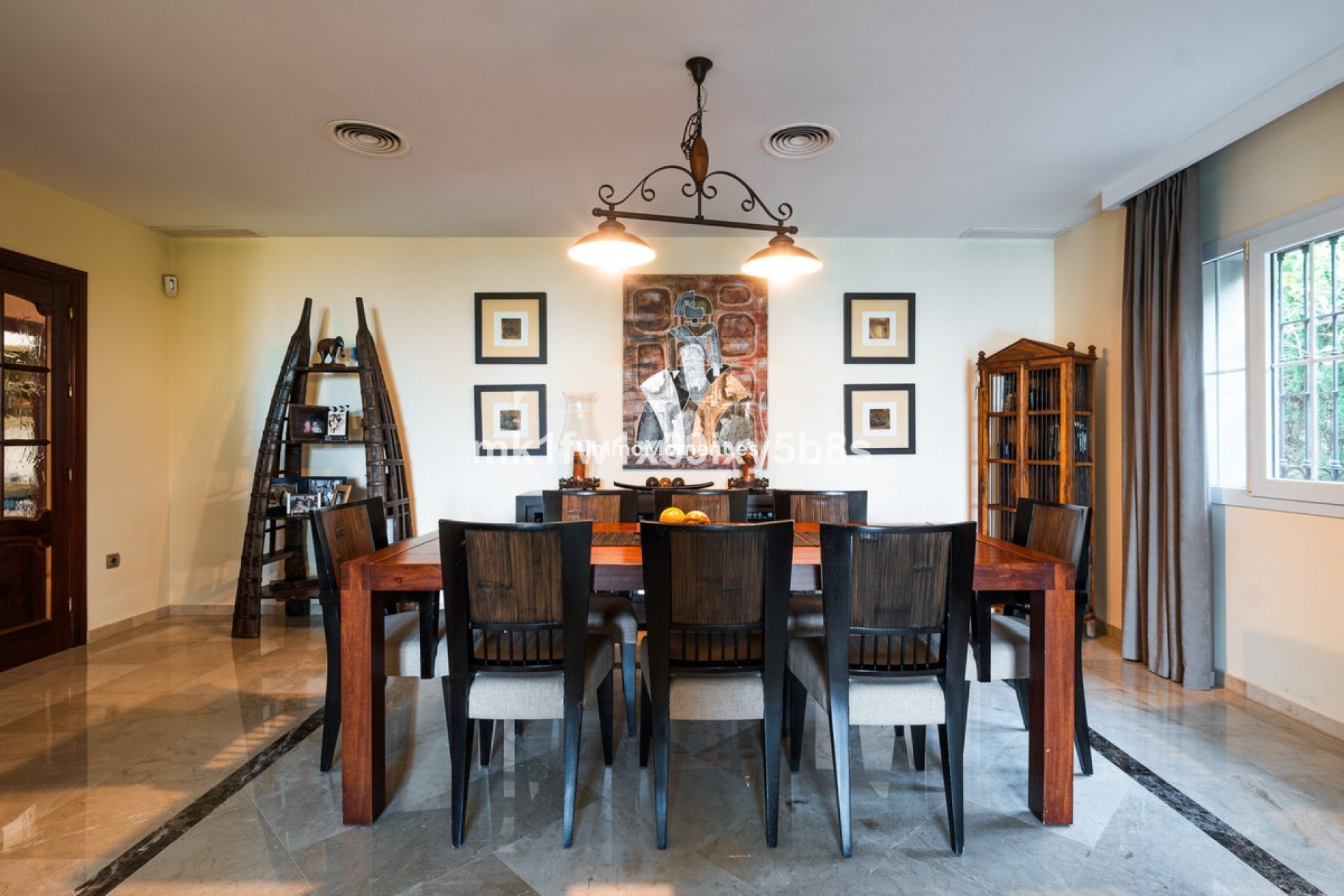 Bestaande woning - Vrijstaande villa - Binnenland  - Alhaurín de la Torre