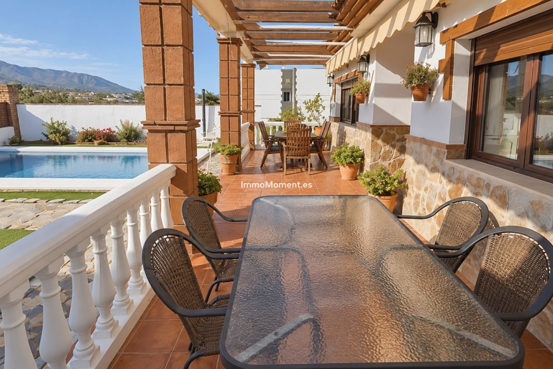 Bestaande woning - Vrijstaande villa - Binnenland  - Alhaurín de la Torre