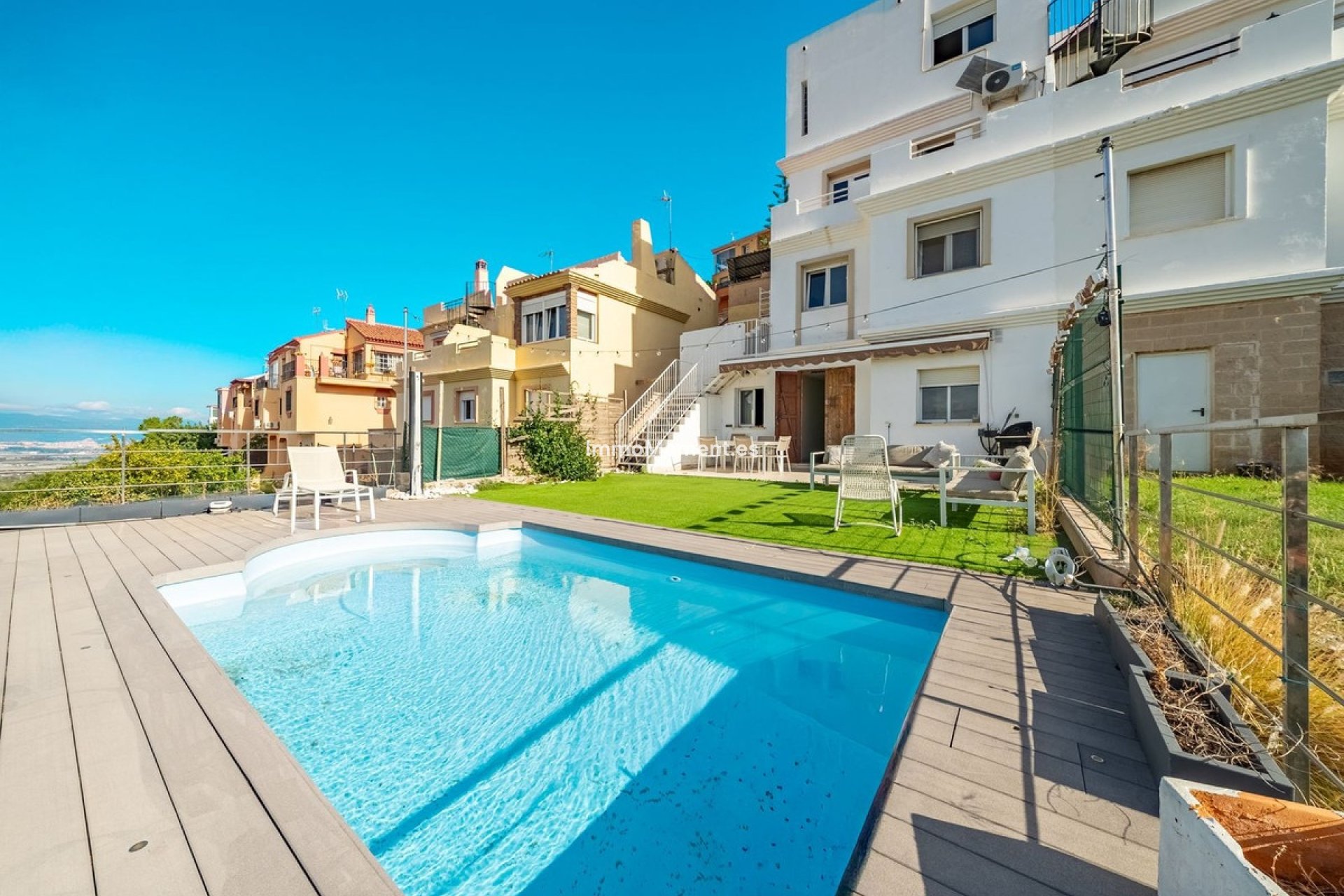 Bestaande woning - Vrijstaande villa - Binnenland  - Alhaurín de la Torre