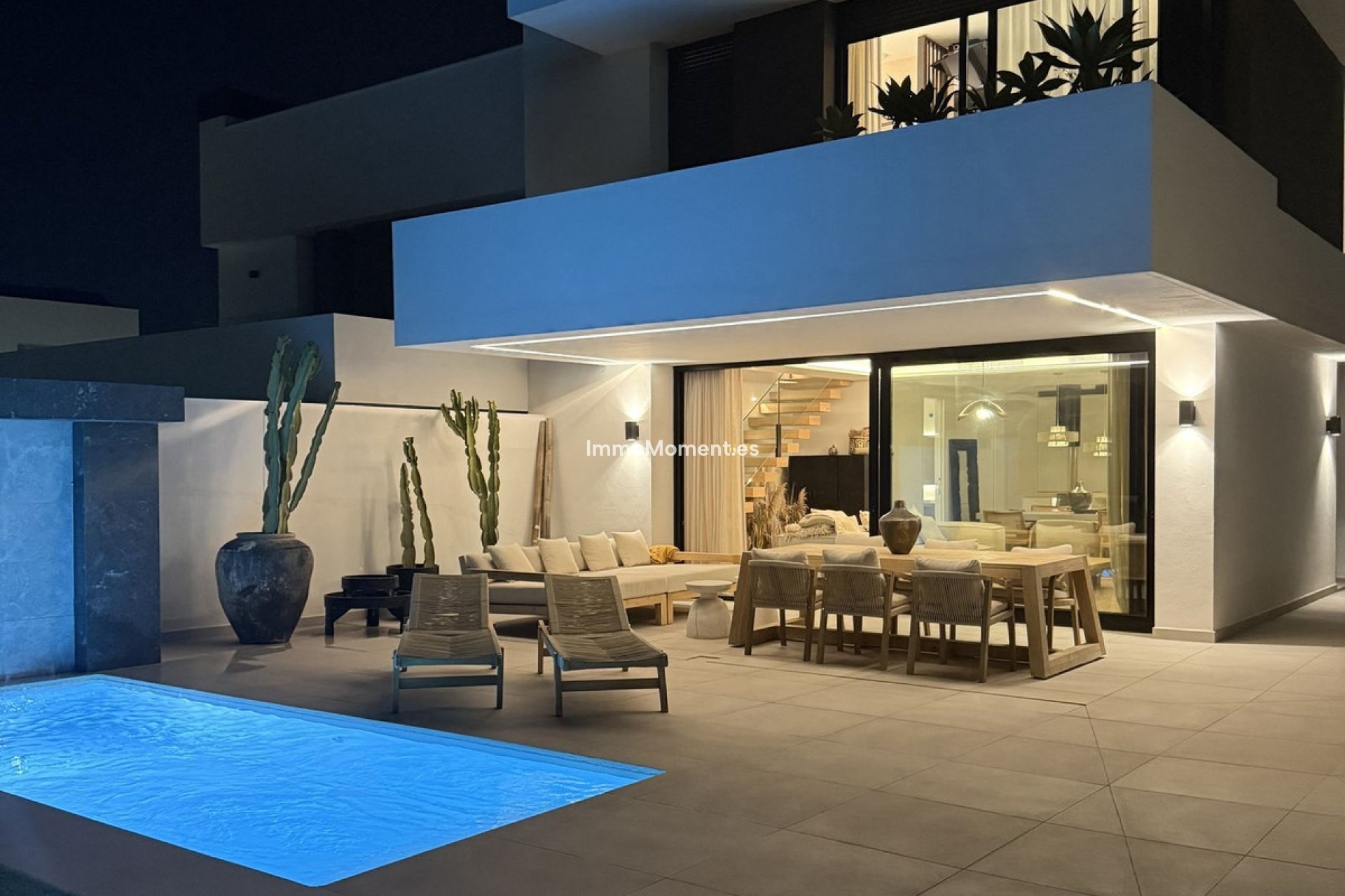 Bestaande woning - Vrijstaande villa - Binnenland  - Alhaurín de la Torre