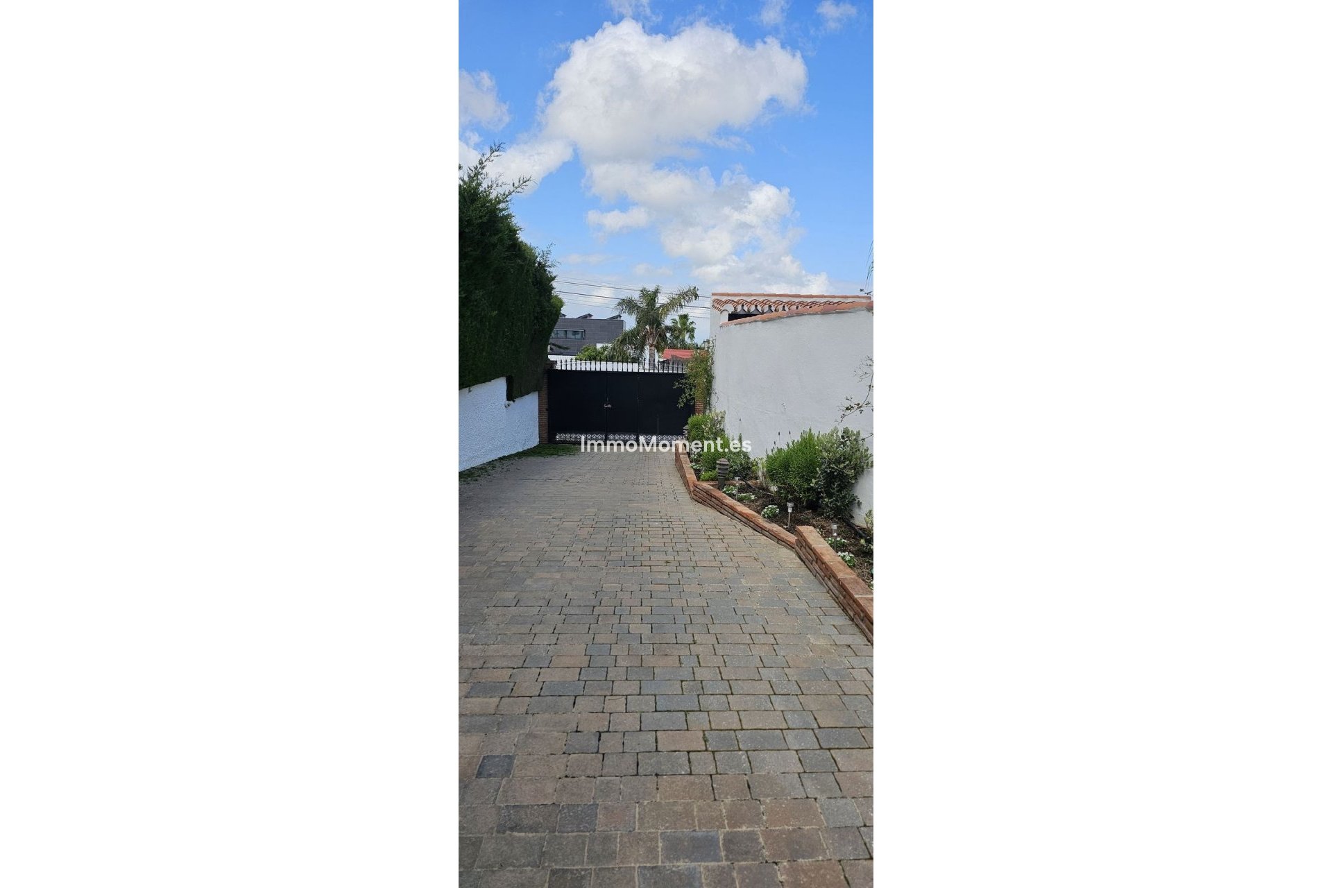Bestaande woning - Vrijstaande villa - Binnenland  - Alhaurín de la Torre
