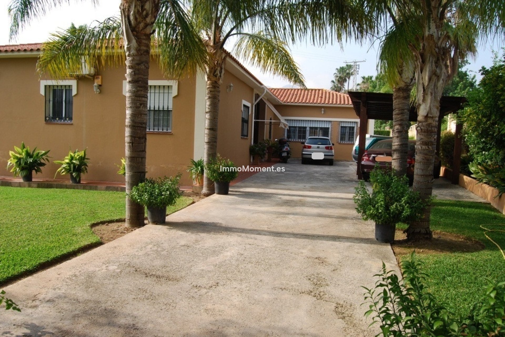 Bestaande woning - Vrijstaande villa - Binnenland  - Alhaurín de la Torre