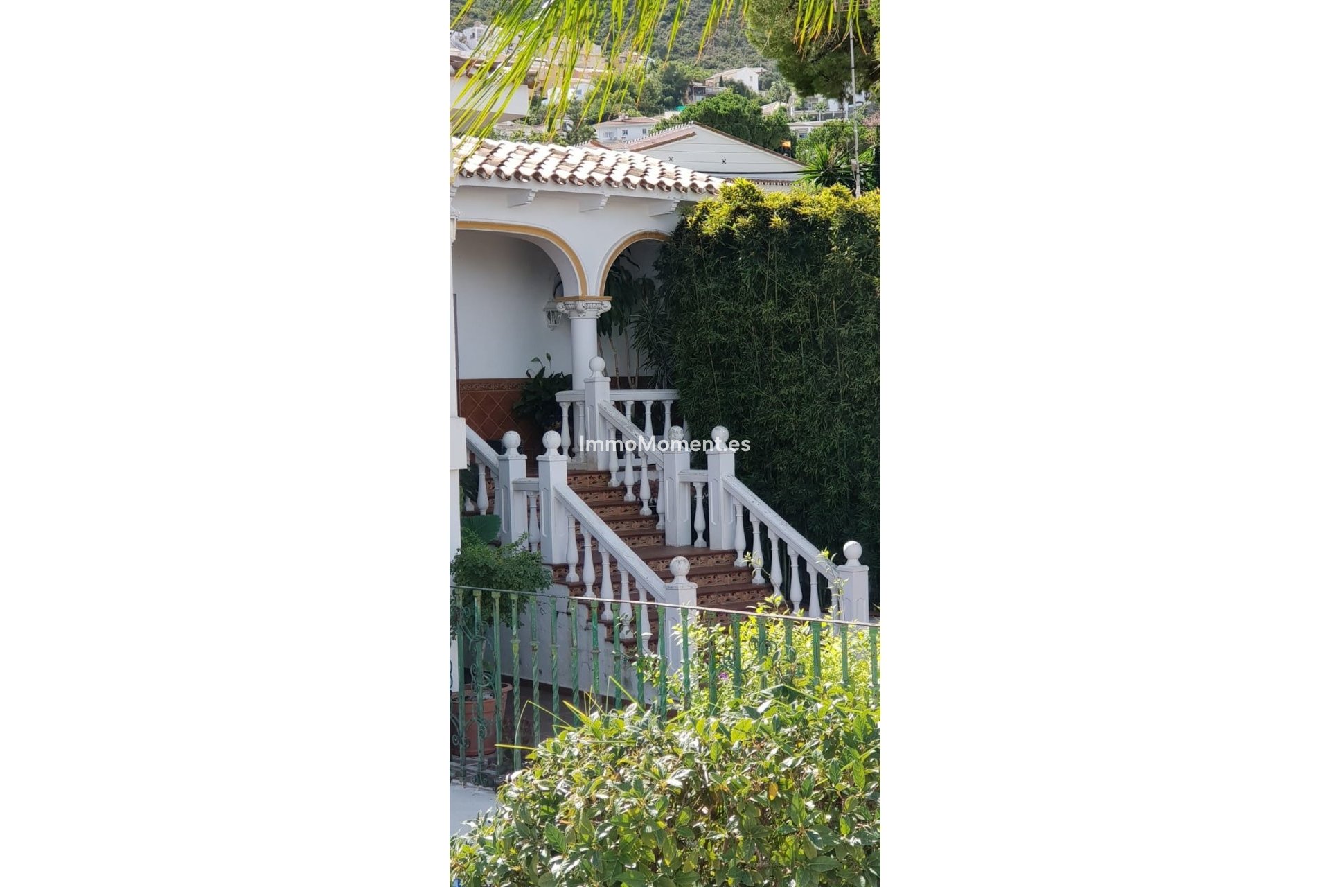 Bestaande woning - Vrijstaande villa - Binnenland  - Alhaurín de la Torre