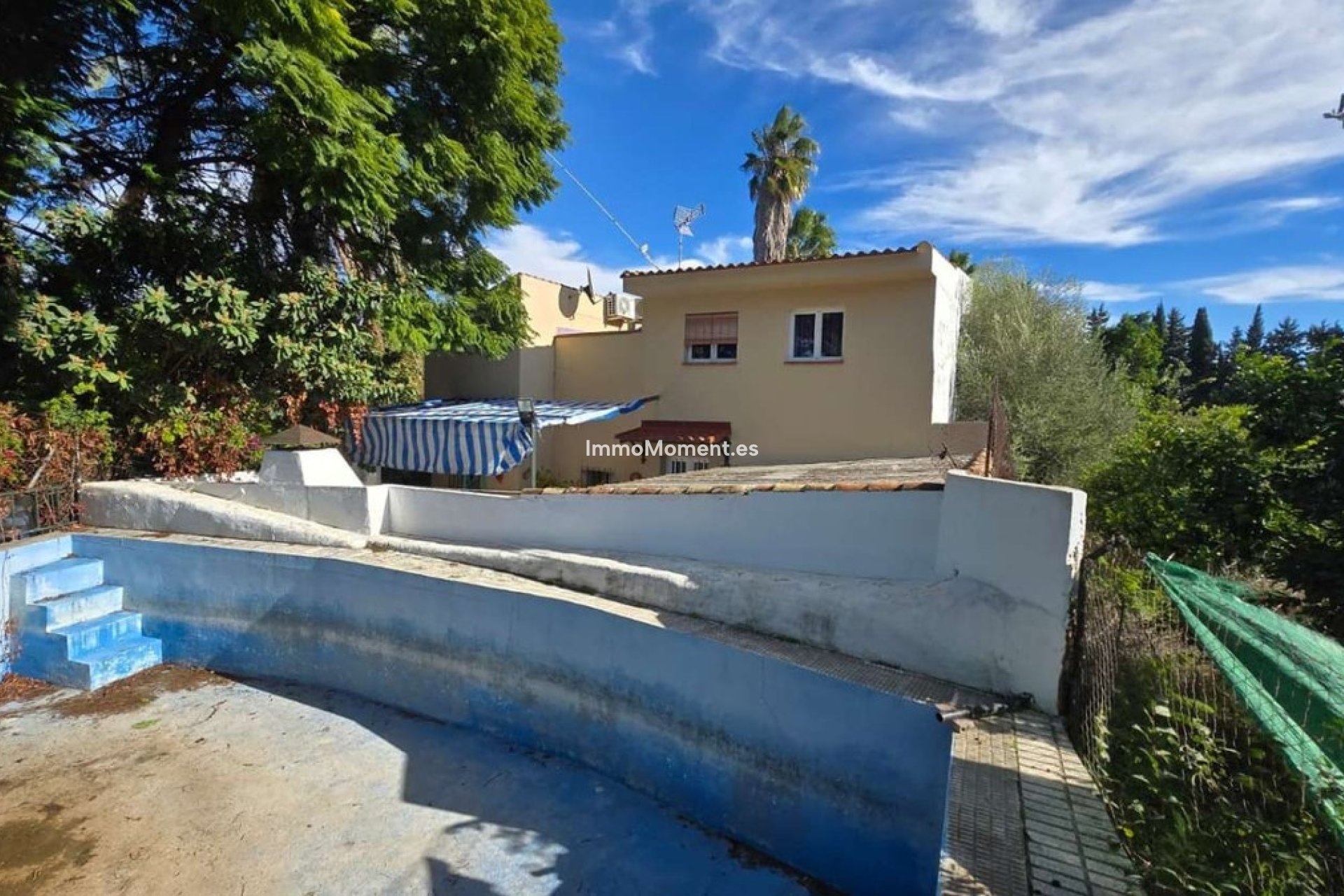 Bestaande woning - Vrijstaande villa - Binnenland  - Alhaurín de la Torre