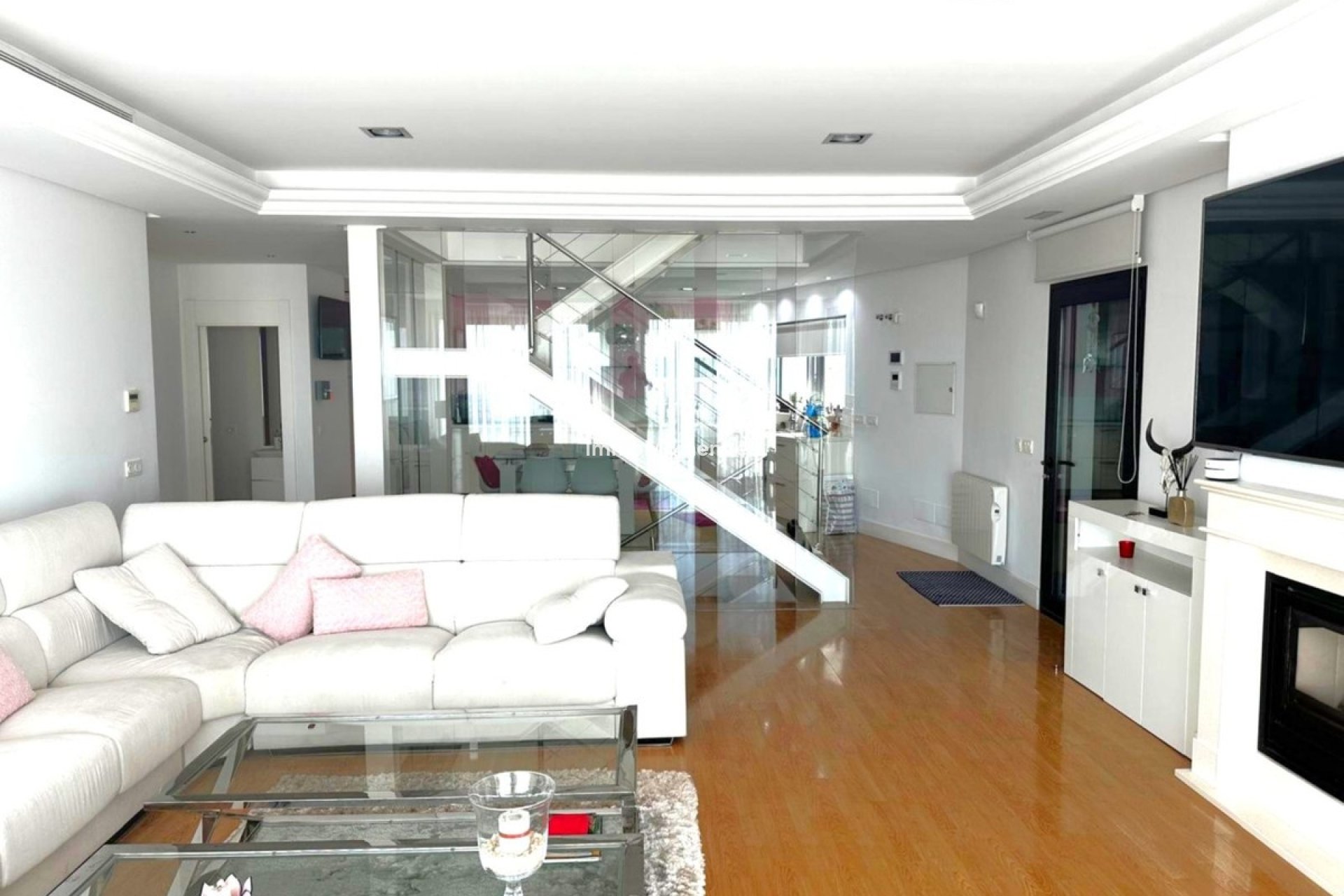 Bestaande woning - Vrijstaande villa - Binnenland  - Alhaurín de la Torre