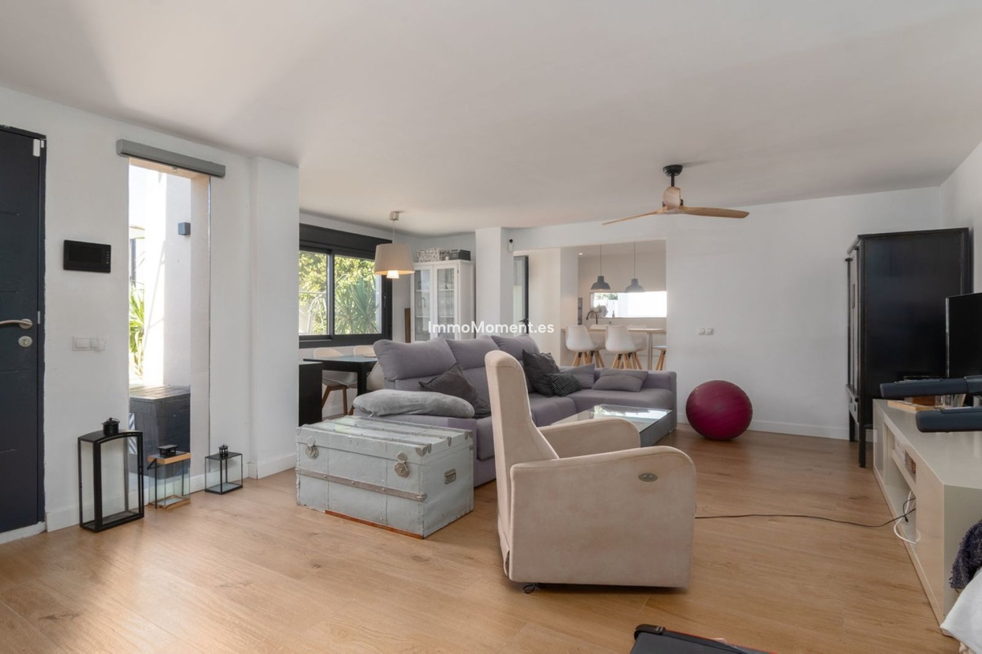 Bestaande woning - Vrijstaande villa - Binnenland  - Alhaurín de la Torre