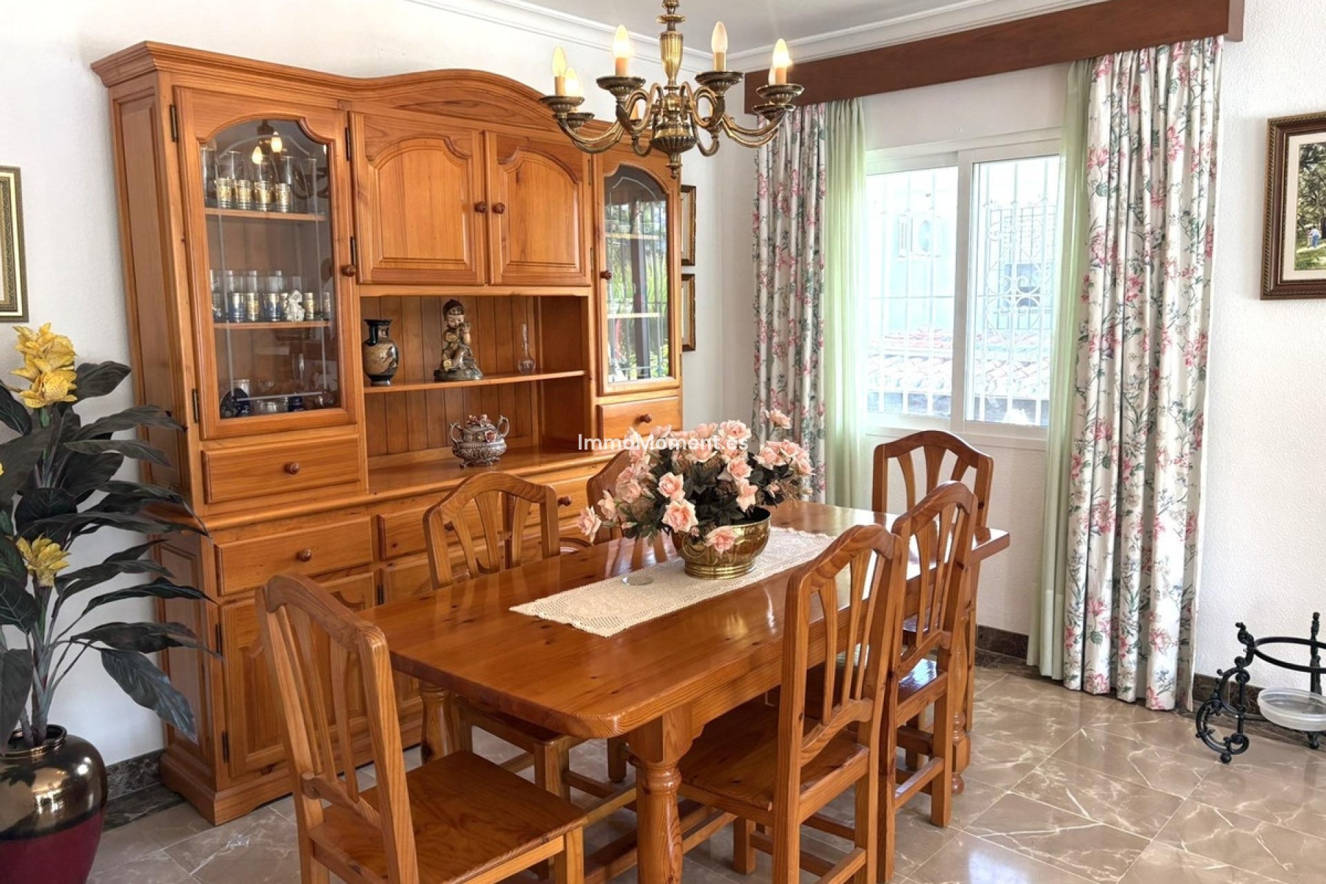 Bestaande woning - Vrijstaande villa - Binnenland  - Alhaurín de la Torre