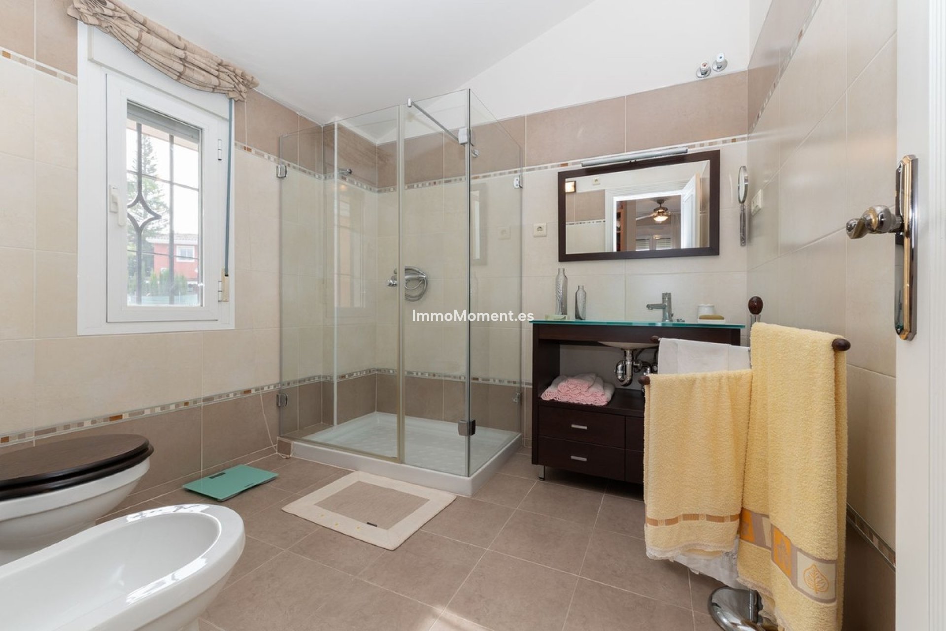 Bestaande woning - Vrijstaande villa - Binnenland  - Alhaurín de la Torre