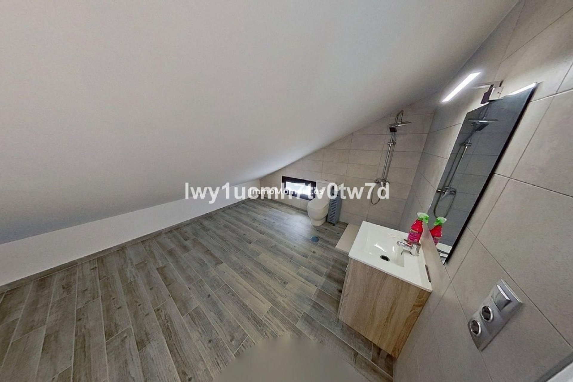 Bestaande woning - Vrijstaande villa - Binnenland  - Alhaurín de la Torre