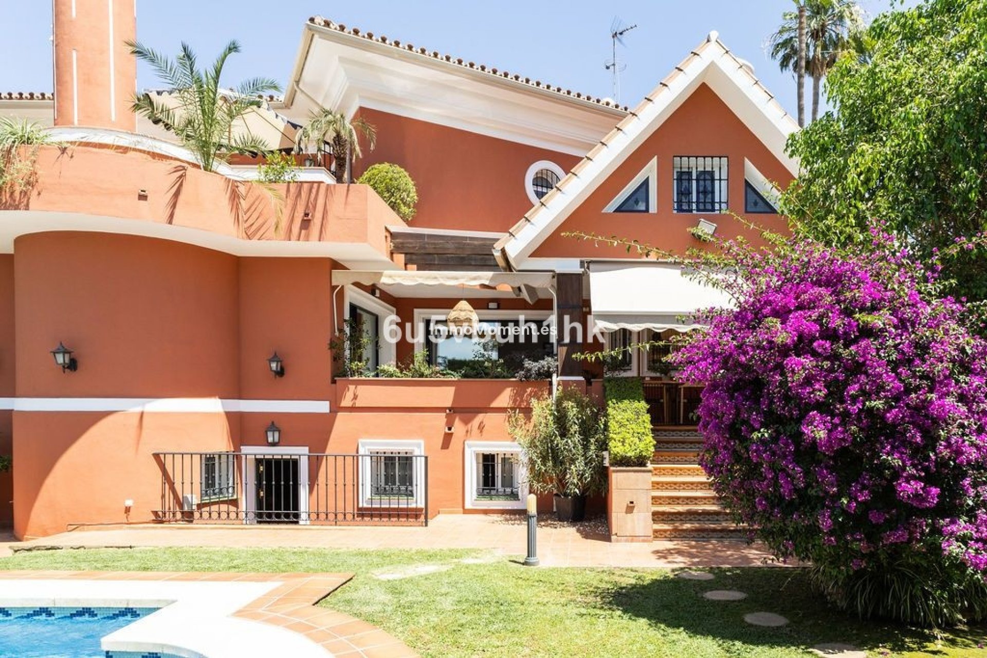 Bestaande woning - Vrijstaande villa - Binnenland  - Alhaurín de la Torre