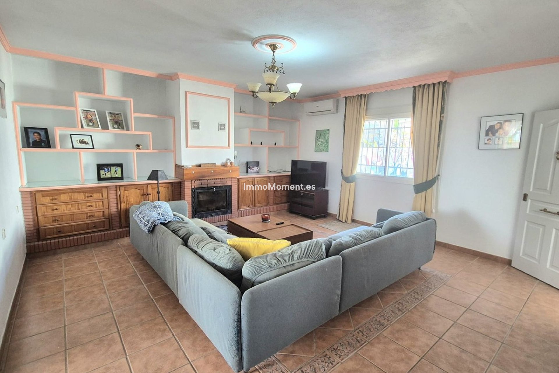 Bestaande woning - Vrijstaande villa - Binnenland  - Alhaurín de la Torre