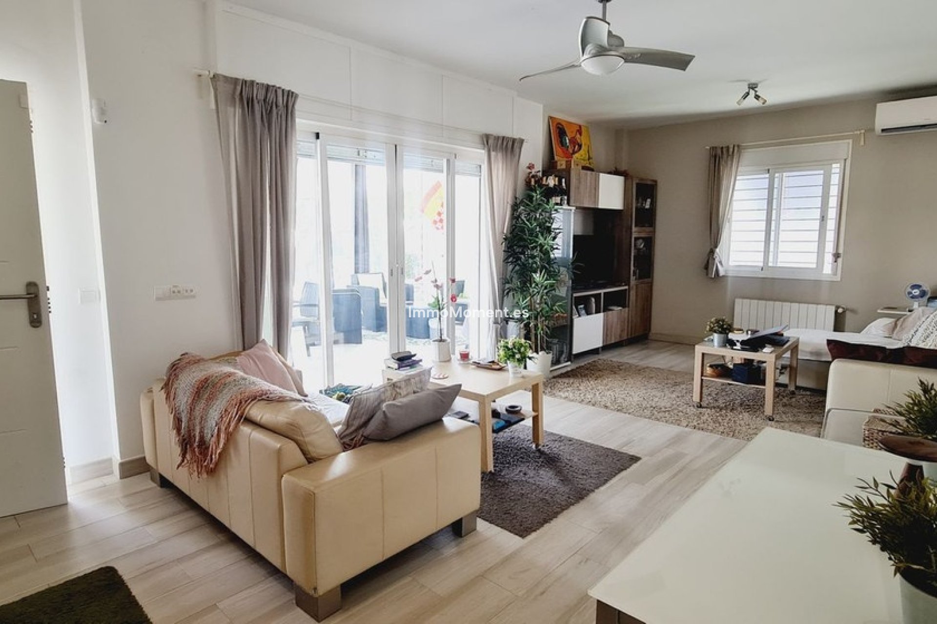 Bestaande woning - Vrijstaande villa - Binnenland  - Alhaurín de la Torre