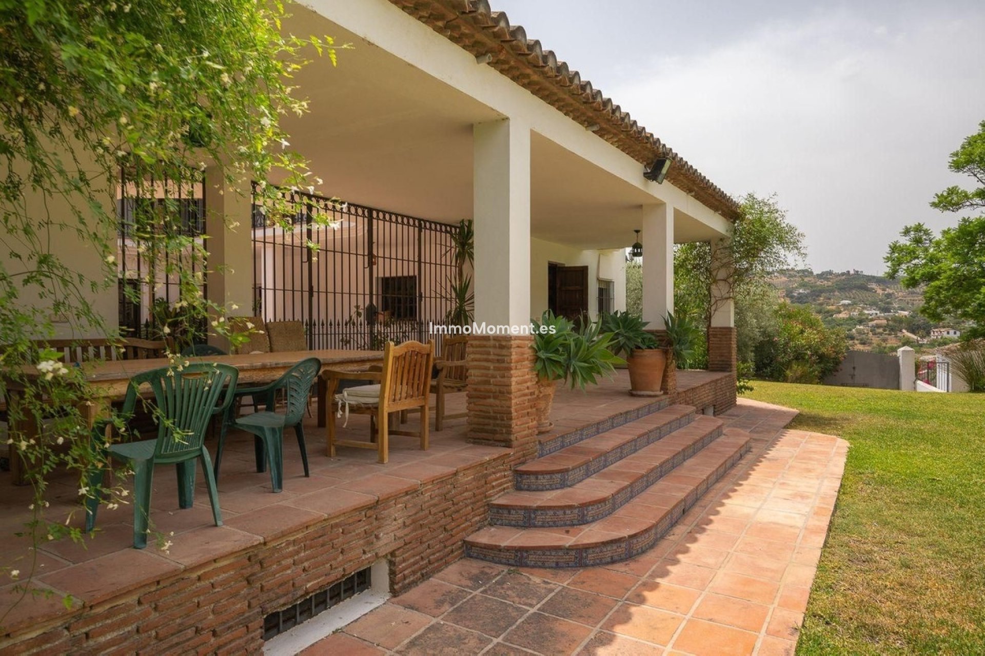Bestaande woning - Vrijstaande villa - Binnenland  - Alhaurín el Grande Centro