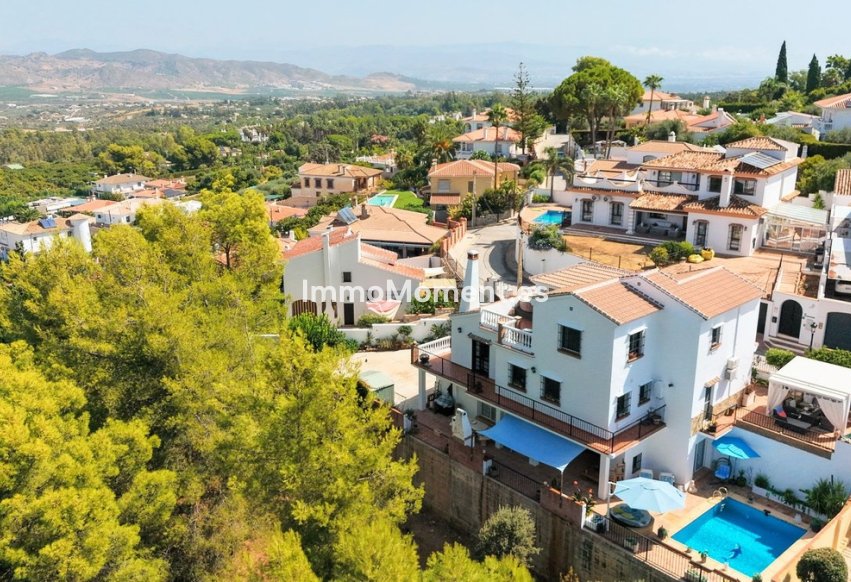 Bestaande woning - Vrijstaande villa - Binnenland  - Alhaurín el Grande Centro