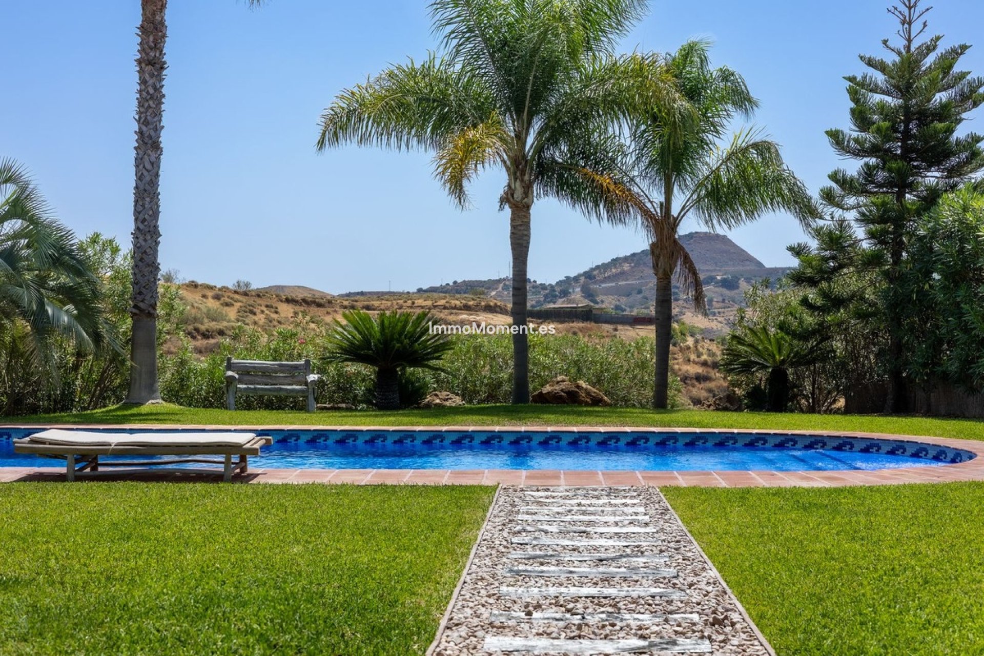 Bestaande woning - Vrijstaande villa - Binnenland  - Alhaurín el Grande Centro