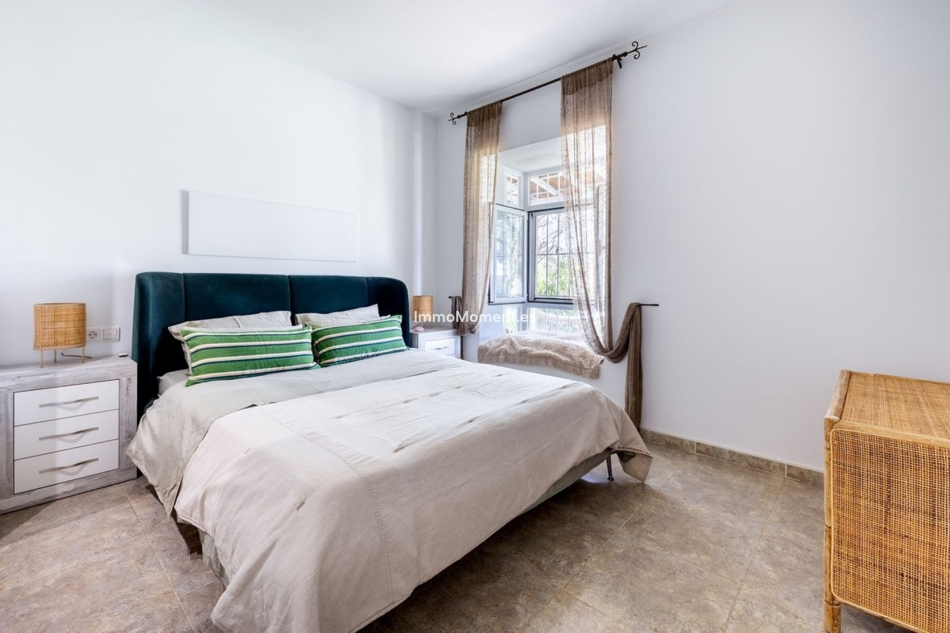 Bestaande woning - Vrijstaande villa - Binnenland  - Alhaurín el Grande Centro